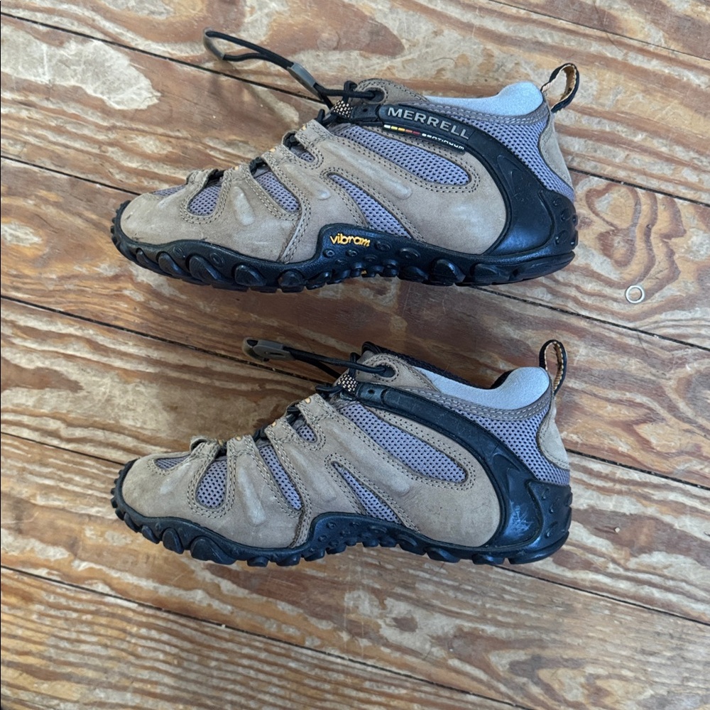 Merrell Brown and Black Hiking Athletic Shoes Vibram soles